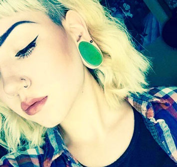 green tunnel plugs